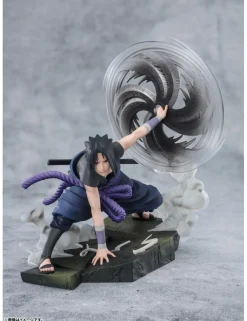 Bandai Figuarts Zero Naruto Shippuden Sasuke Uchiha The Light & Dark of the Mangekyo Sharingan