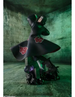 Bandai Figuarts Zero Naruto Shippuden Itachi Uchiha The Light & Dark of the Mangekyo Sharingan