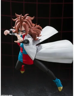 Bandai S.H. Figuarts Dragon Ball FighterZ Android 21 White Coat