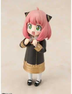Bandai S.H. Figuarts Spy X Family Anya Forger Uniform Version