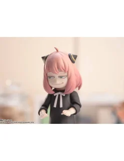 Bandai S.H. Figuarts Spy X Family Anya Forger