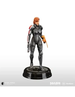 Dark Horse Mass Effect Commander Jane Shepard
