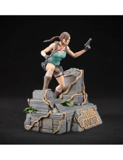Dark Horse Tomb Raider Lara Croft