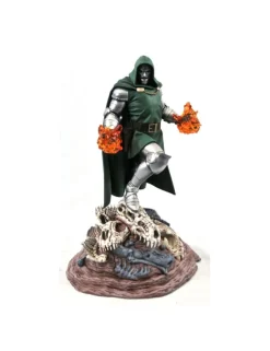 Diamond Select Toys Marvel Gallery Doctor Doom
