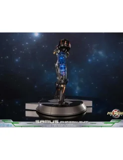 First 4 Figures Metroid Prime Samus Phazon Suit Collector's Edition