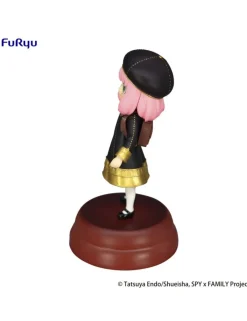 Furyu Spy X Family Anya Forger Get a Stella Star Version Exceed Creative