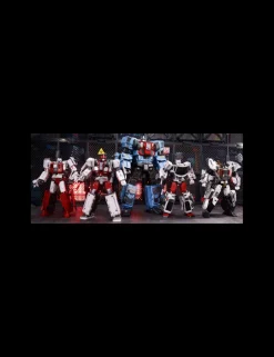 Generation Toys GT-08 Transformers Guardian Battle Damage Version