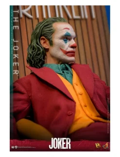 Hot Toys Joker 1/6 Scale Collectible Figure