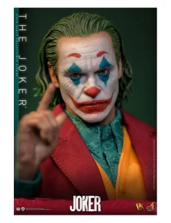Hot Toys Joker 1/6 Scale Collectible Figure