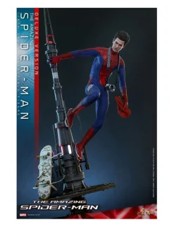 Hot Toys Movie Masterpiece The Amazing Spider-Man 1/6 Scale Collectible Figure Deluxe Edition