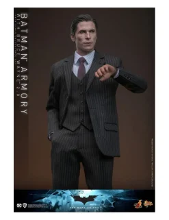 Hot Toys Movie Masterpiece The Dark Knight Batman Armory with Bruce Wayne 2.0 Version 1/6 Scale Collectible Figure Set