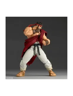 Kaiyodo Amazing Yamaguchi Revoltech No. 079 Street Fighter 6 Ryu