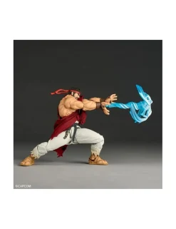 Kaiyodo Amazing Yamaguchi Revoltech No. 079 Street Fighter 6 Ryu