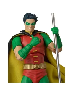 Medicom Toy MAFEX Batman Hush Robin
