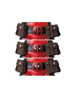 Medicom Toy MAFEX Deadpool Gurihiru Art Version