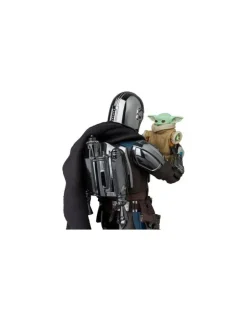 Medicom Toy MAFEX Star Wars The Mandalorian Chrome Version