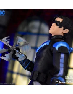 Mezco Toys The One 12 Collective Nightwing