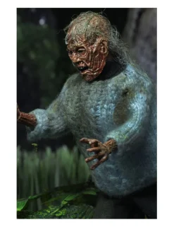 Neca Friday 13th Part. V A New Beginning Lady of the Lake Corpse Pamela Voorhees