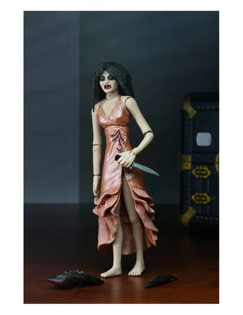 Neca Puppet Master Leech Woman & Toulon's Puppet Case