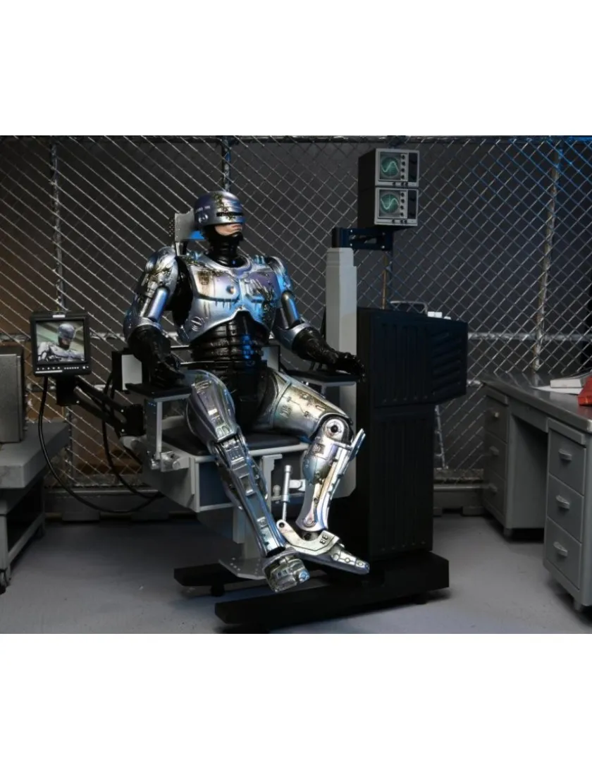 Neca Robocop Battle Damaged with Chair