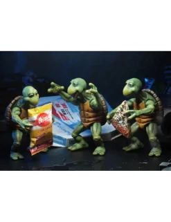 Neca Teenage Mutant Ninja Turtles Baby Turtles 1/4 Scale Figure Set