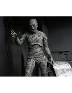 Neca Universal Monsters Ultimate The Mummy Black & White