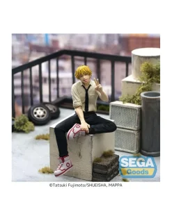 Sega Premium Perching Figure Chainsaw Man Denji