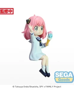 Sega Premium Perching Figure Spy x Family Anya Forger Summer Vacation