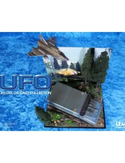 Sixteen 12 UFO Deluxe Die Cast Collection Shado 2 Control Mobile with Sky 1
