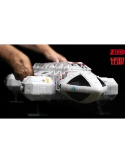 Zica Giant Leap Toys Space 1999 Eagle 1976 Retro Edition